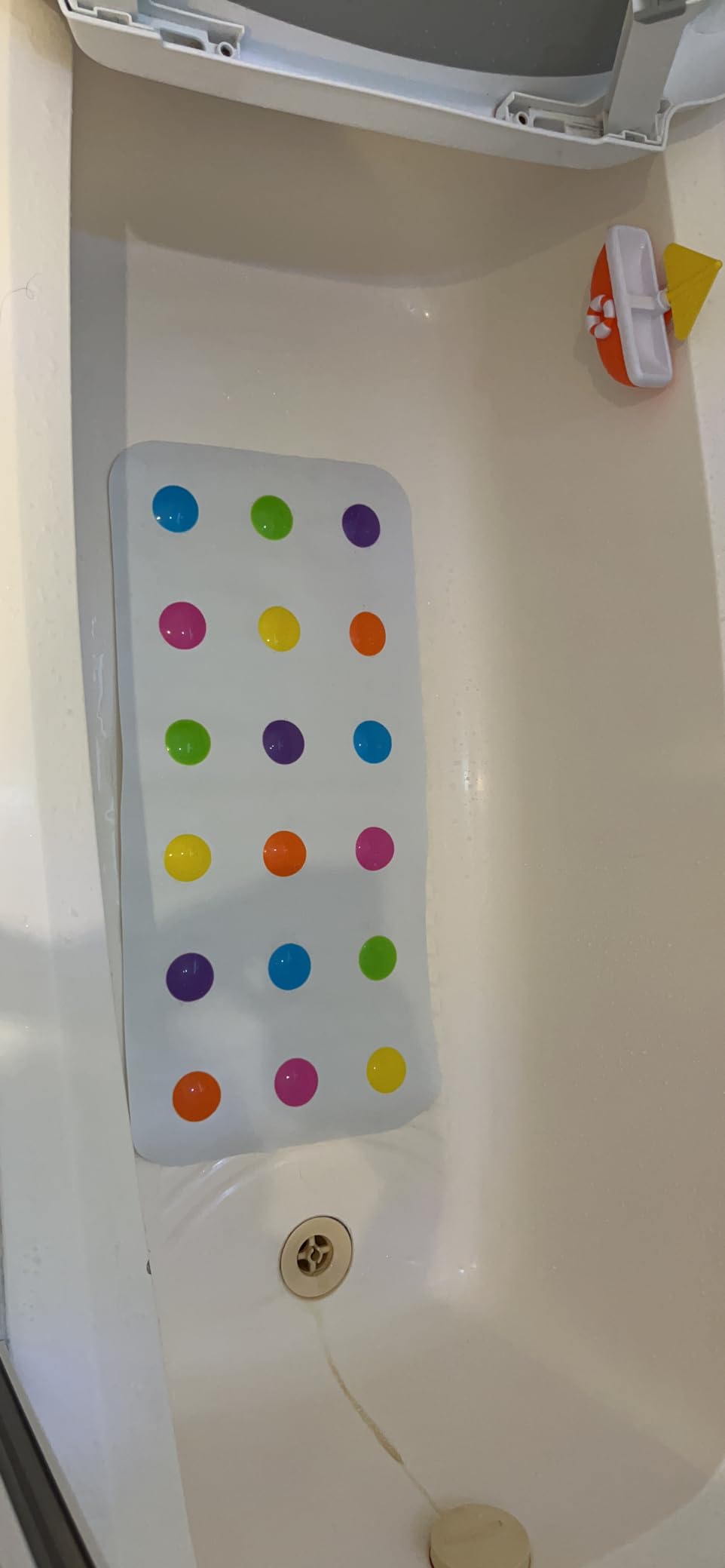 Rassurant pour les premiers bains