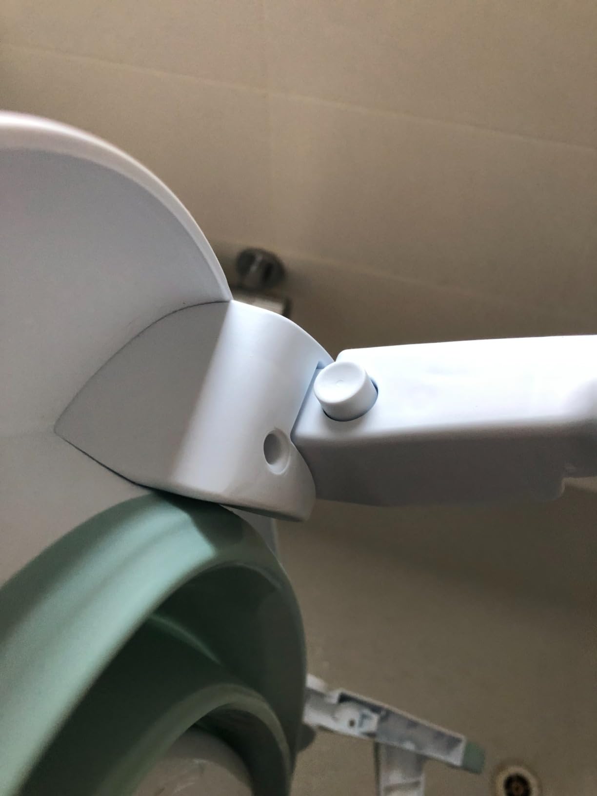 Solide et compacte
