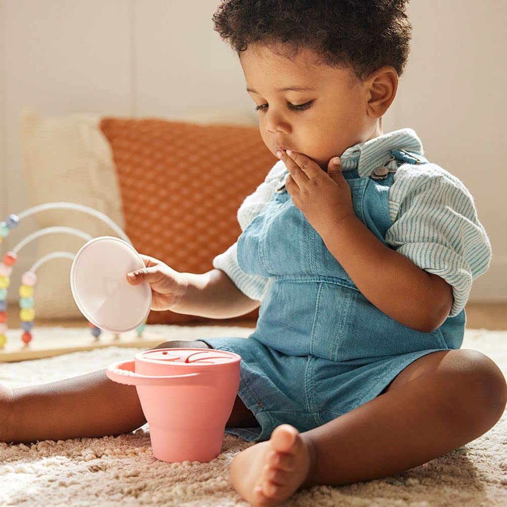 munchkin-snack-catcher-silicone-pot-de-sevrage-pliable-anti-d-versement-sans-bpa image 5