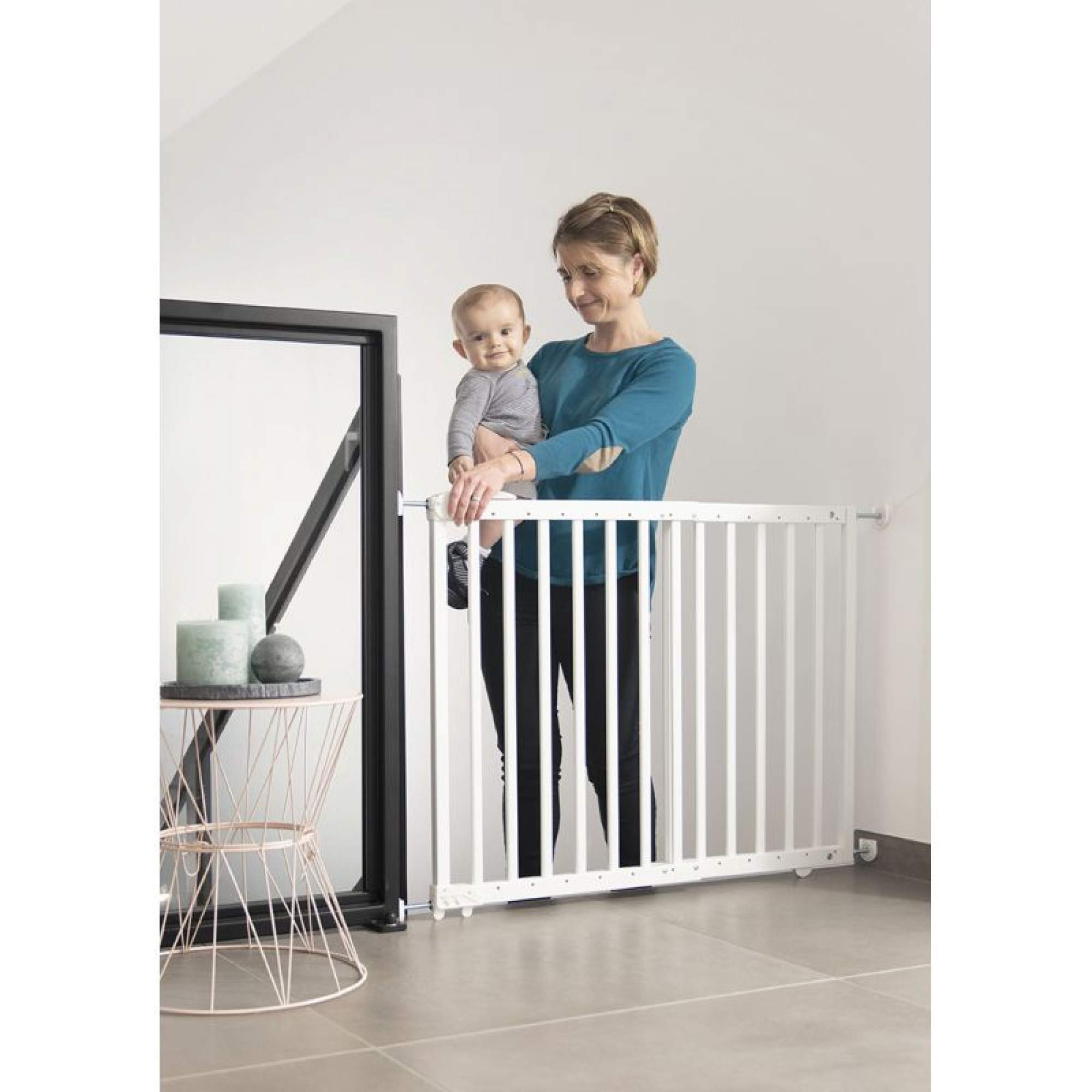 badabulle-deco-pop-barri-re-de-s-curit-enfant-en-bois-extensible-63-106-cm-avec- image 4